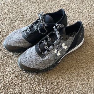 EUC Under Armour Bandit2 Shoes Size 10